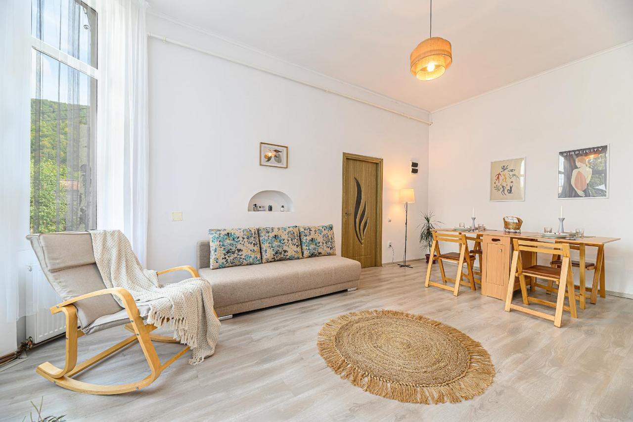 Mountain Oasis Apartment Sinaia Luaran gambar